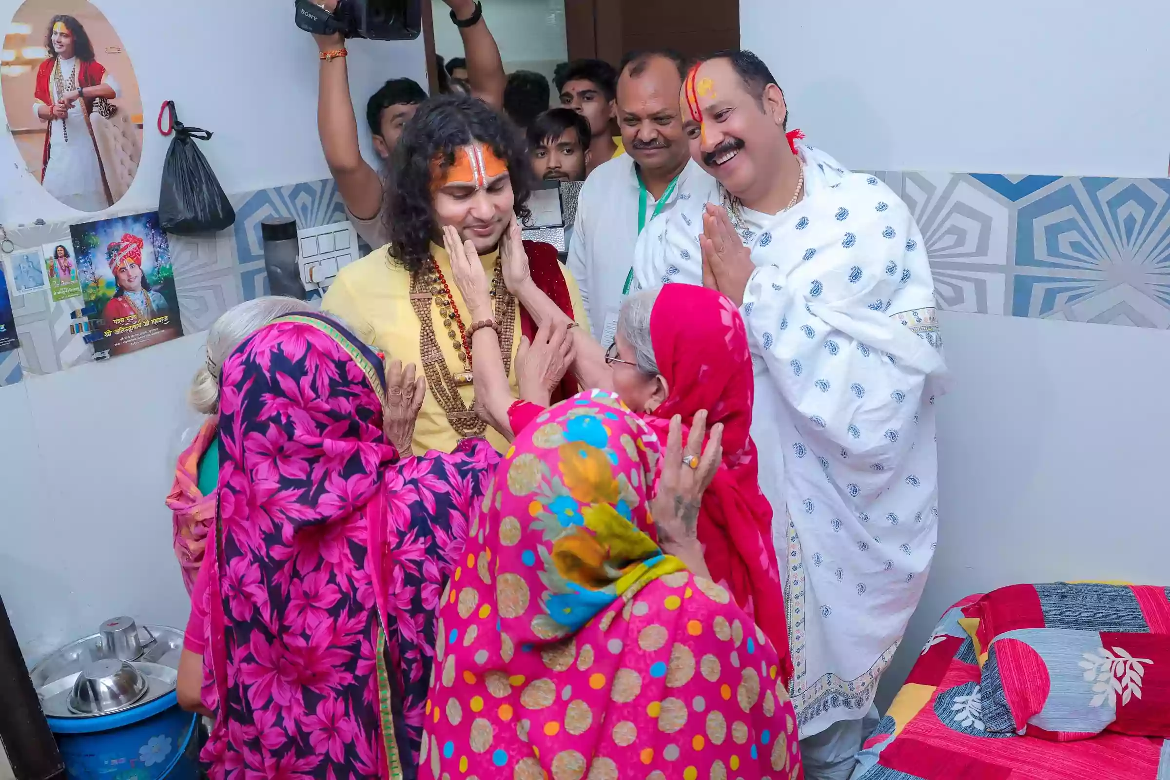 वृद्धाश्रम सेवा - छवि 4
